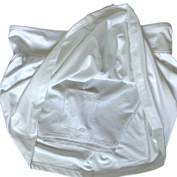 Gap Fit White Skort, Size XL, NWOT, Athleisure skirt, skirt with shorts - Picture 2 of 4